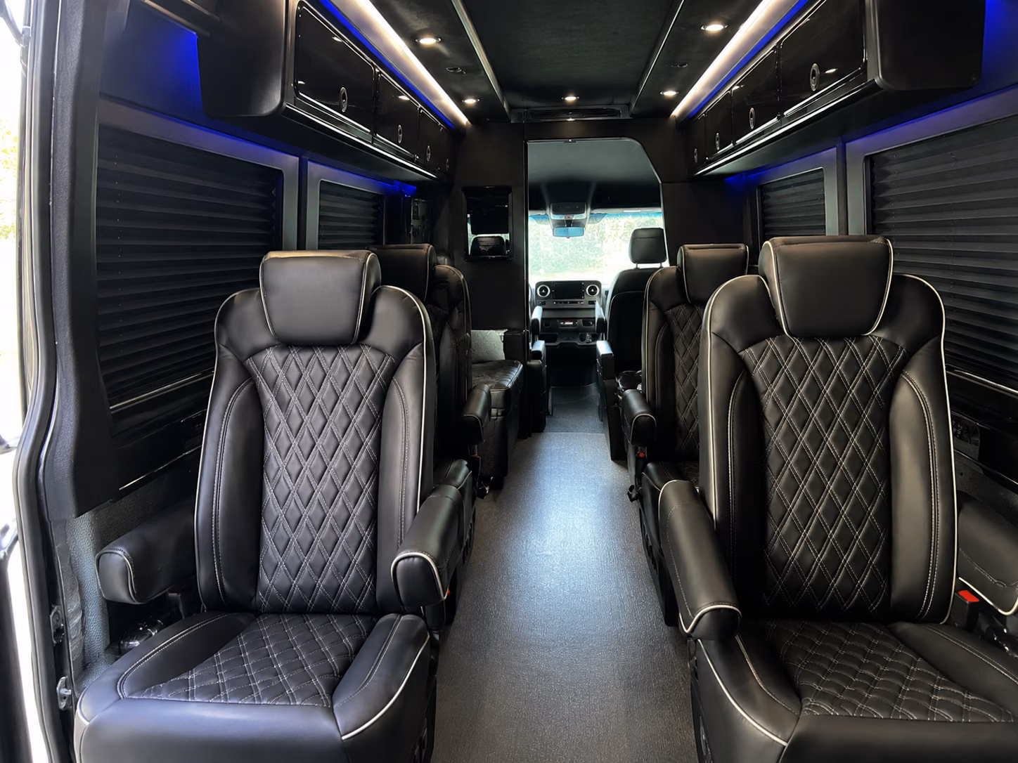 beat game day traffic on a nashville sprinter van rental for titans predators and sc fan groups