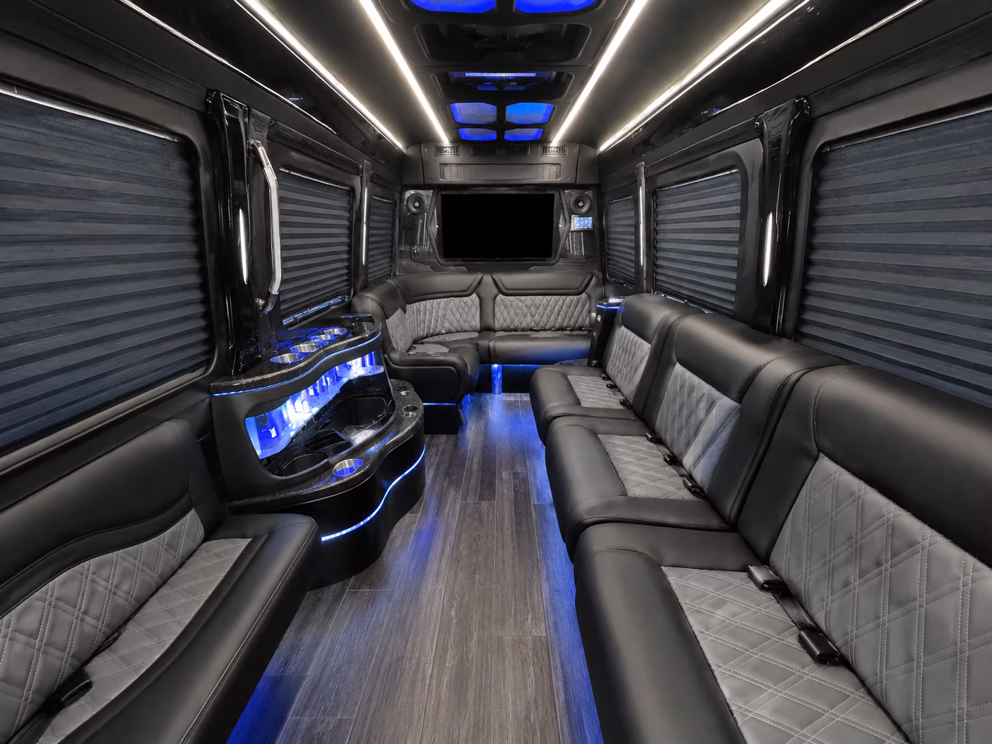 find the perfect transportation for your next airport transfer 5