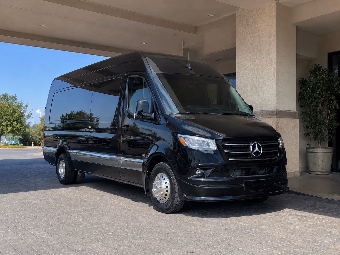 find the perfect transportation for your next wine tour 1
